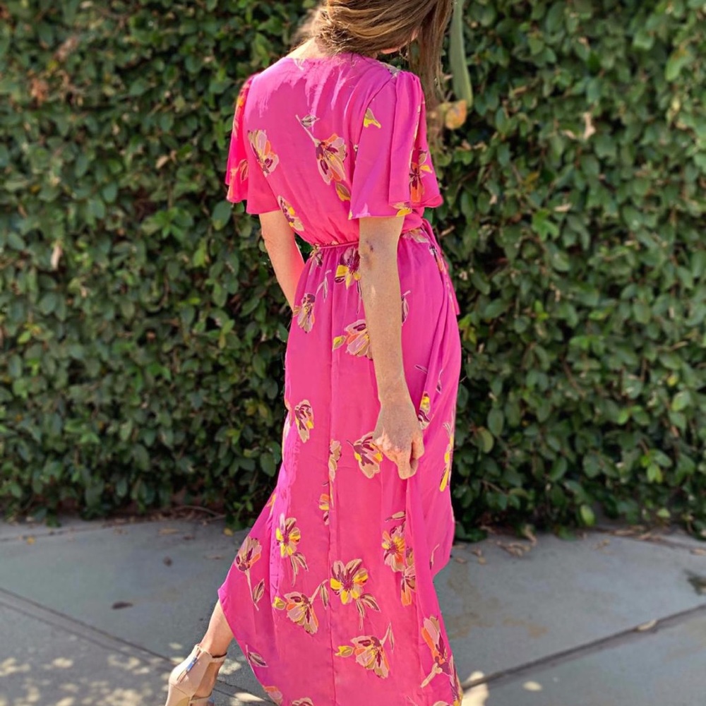 Short Sleeve Floral Print High-Low Wrap Dress - Picture 5 of 6
